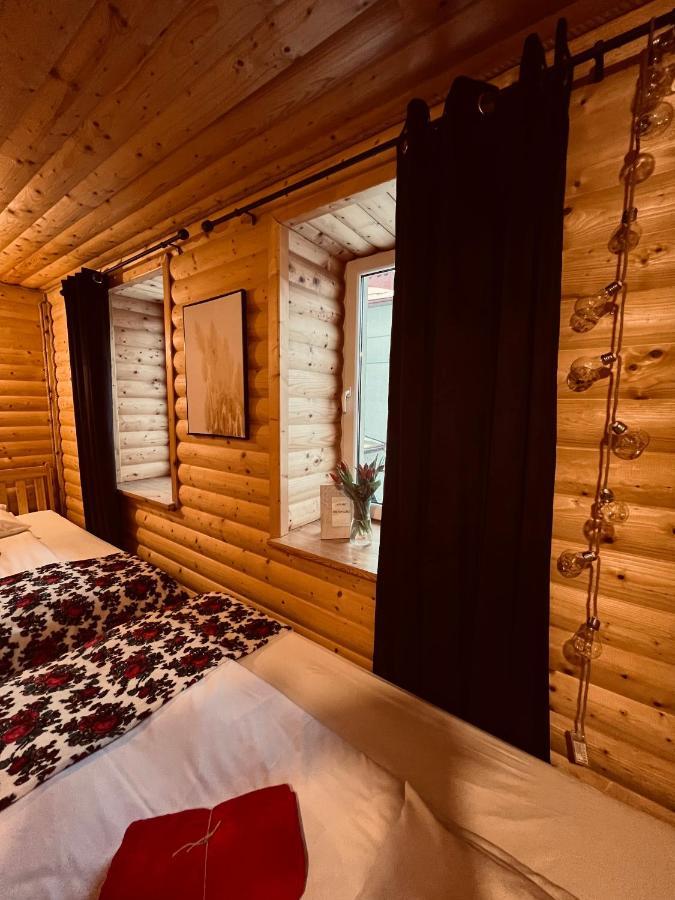 Noclegi Przystanek Bieszczady W Centrum Устшики-Дольне Экстерьер фото