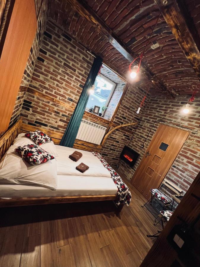 Noclegi Przystanek Bieszczady W Centrum Устшики-Дольне Экстерьер фото